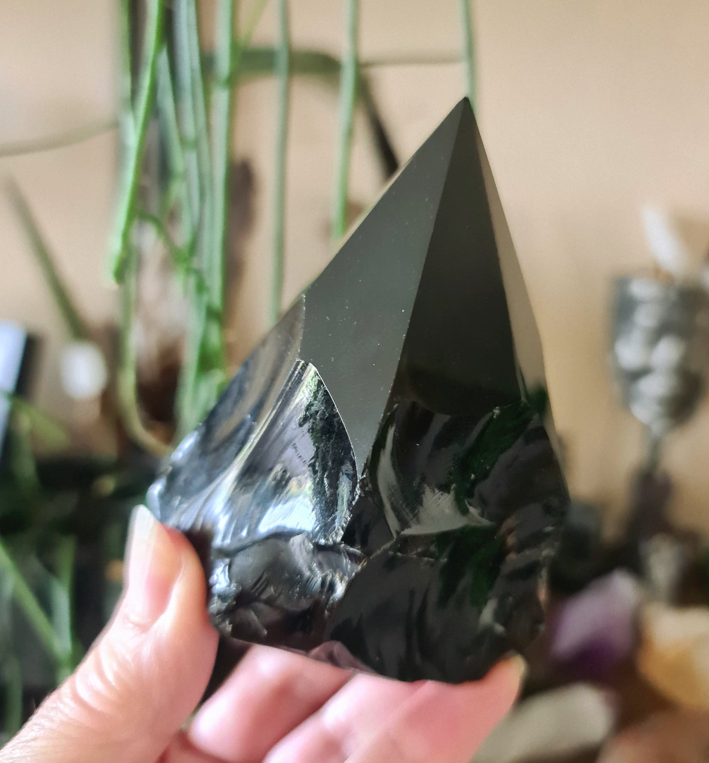 Black Obsidian Cut Base Points