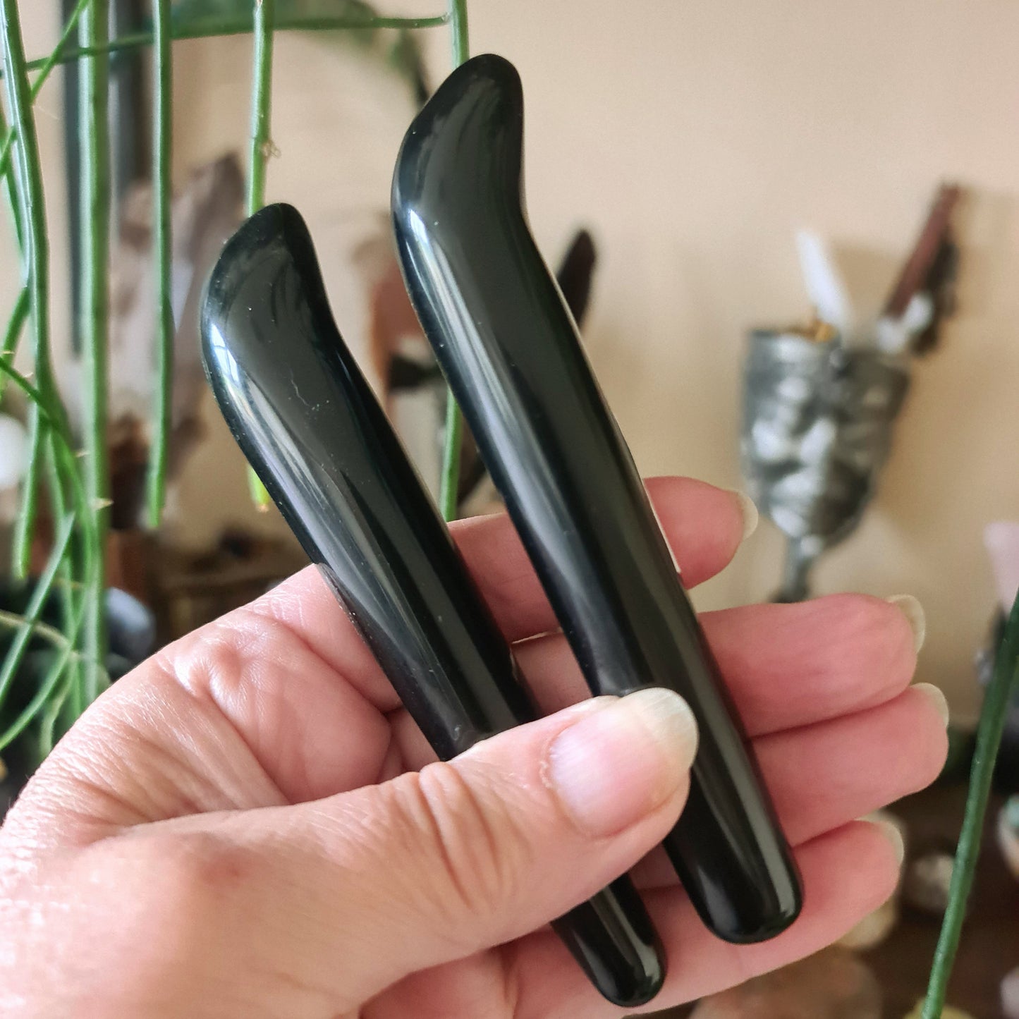Black Obsidian Wand - Medium