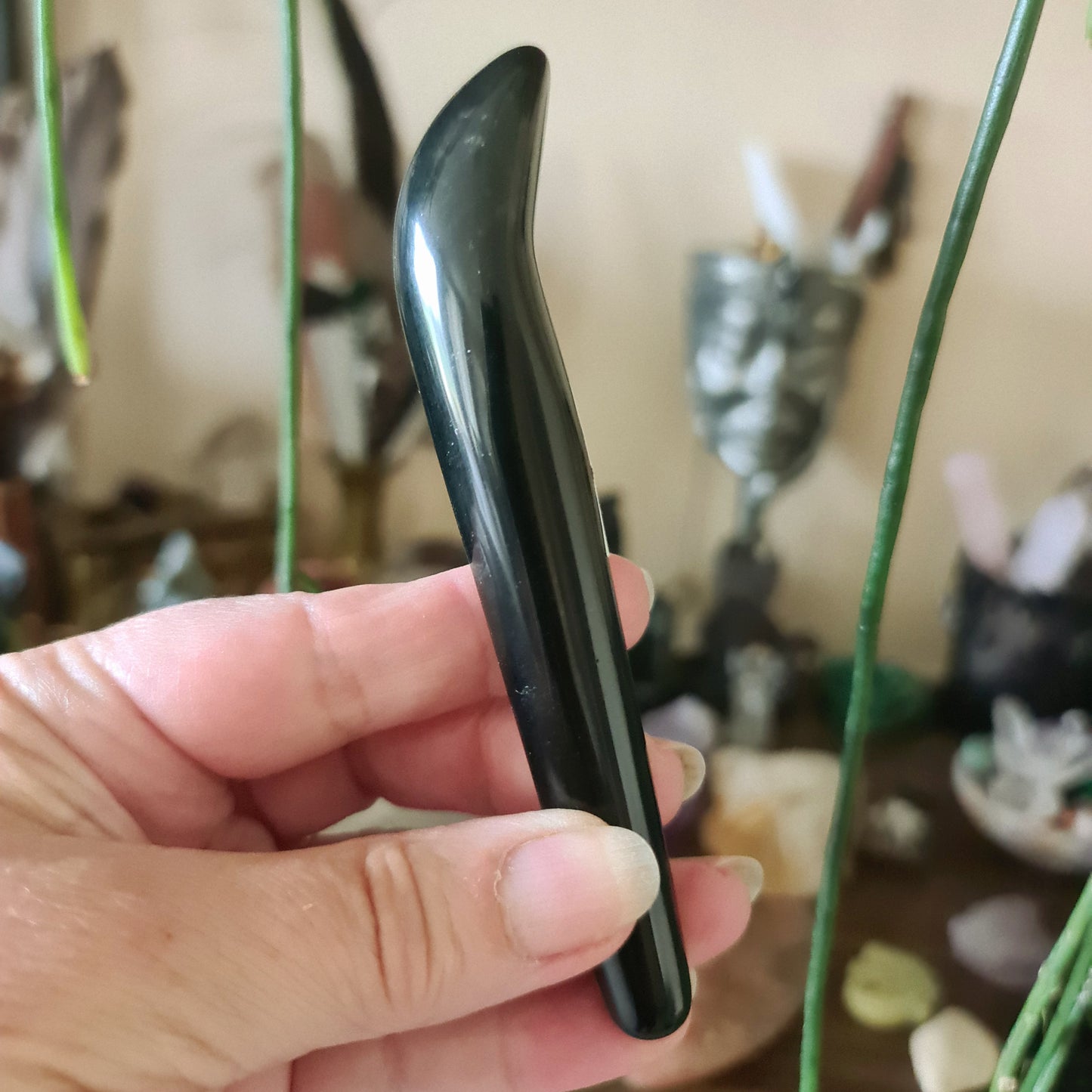 Black Obsidian Wand - Medium