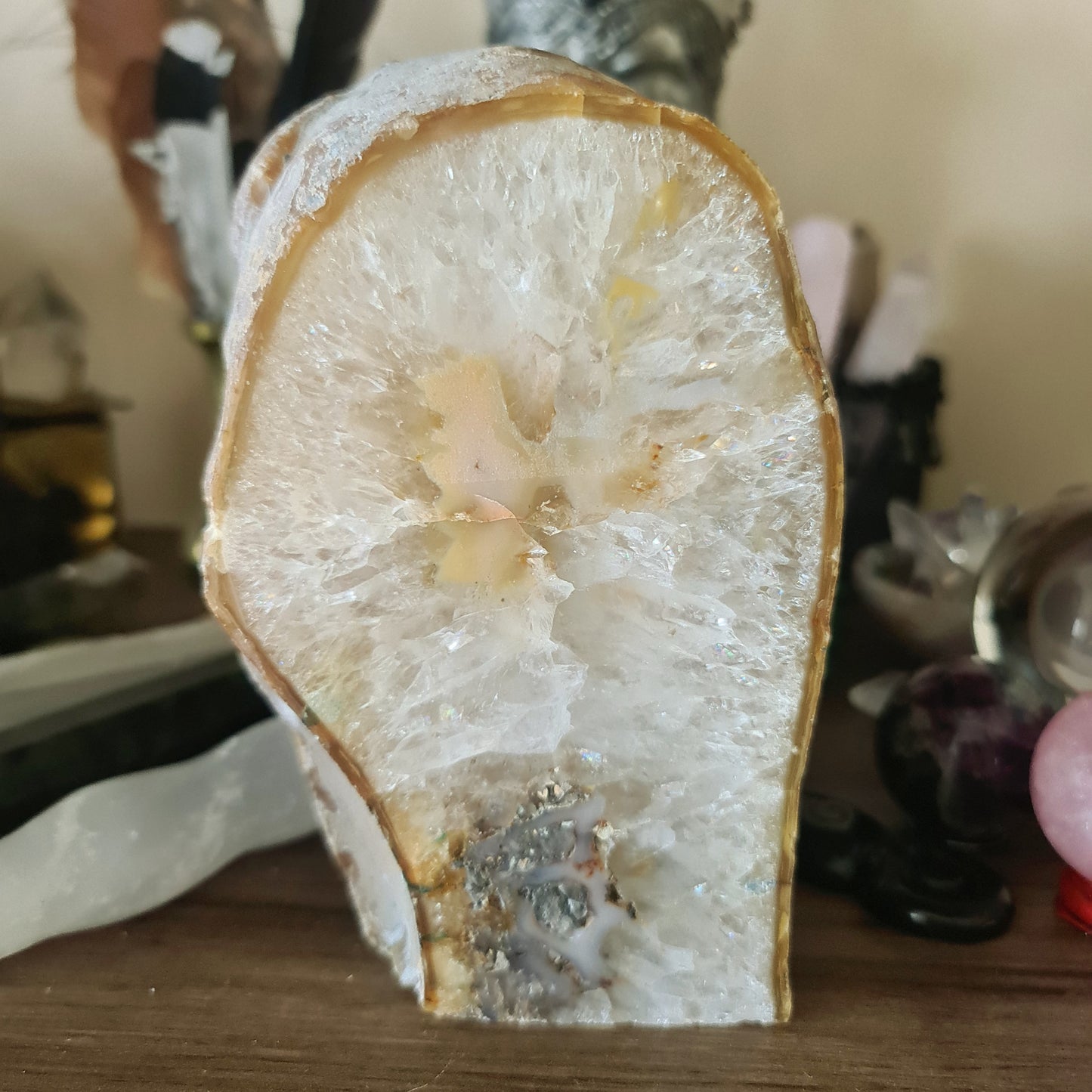 Agate Crystal Lamp