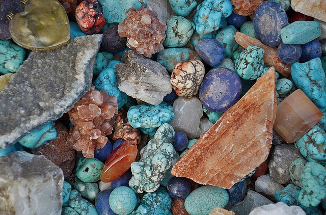 Crystals To Help With Manifesting.