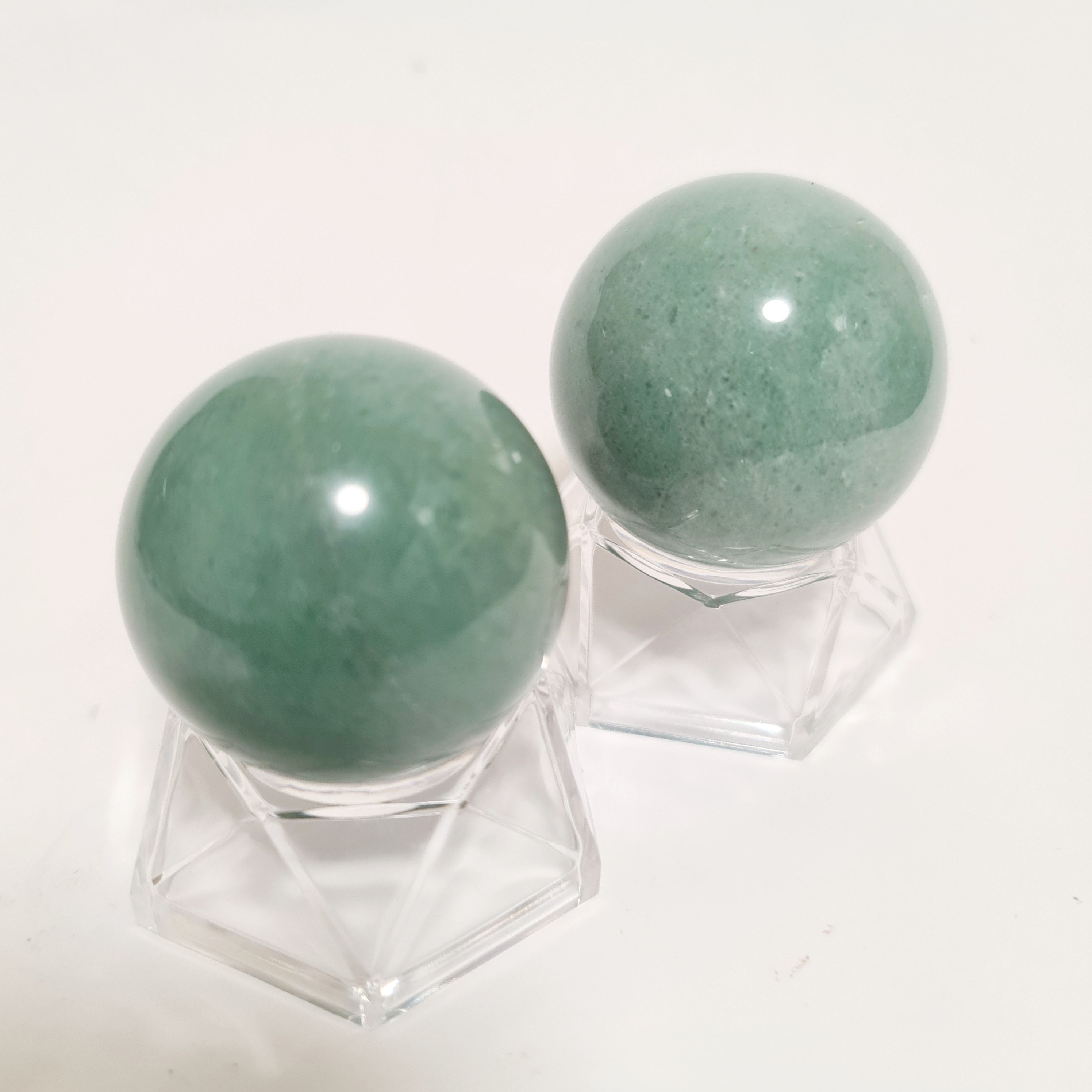 AVENTURINE SPHERE