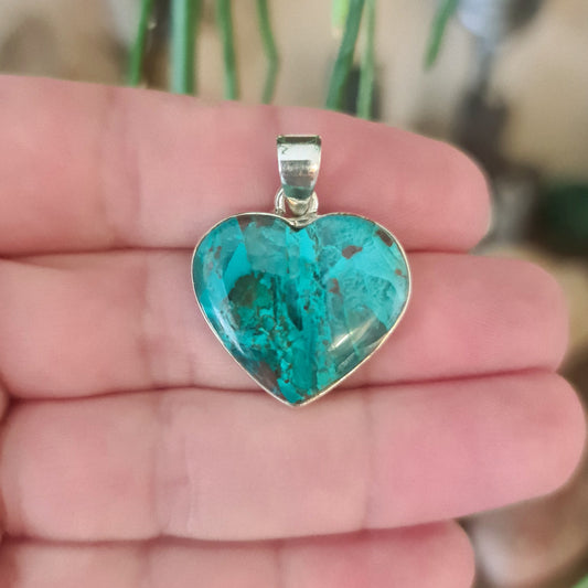 Quantum Quattro Heart Pendant