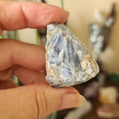 Kyanite Raw