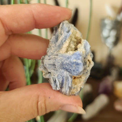 Kyanite Raw