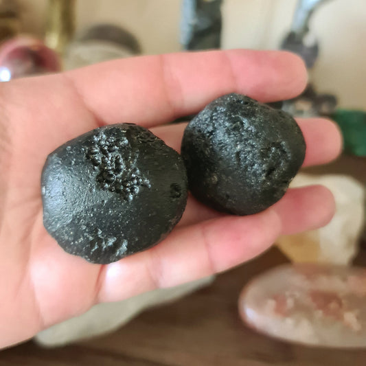 Tektite Palm Stone