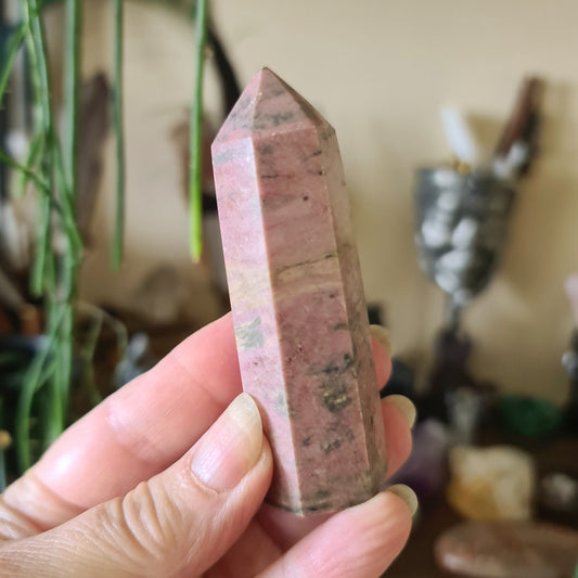 Rhodonite Point