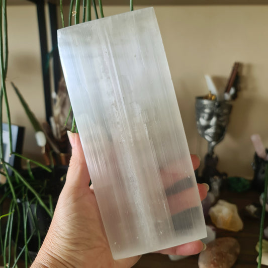 Selenite Charging Block