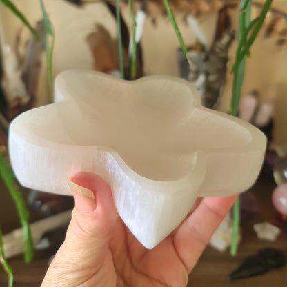 Selenite Flower Bowl