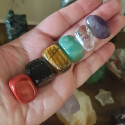Chakra Crystal Kit