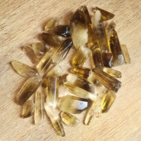yellow brown points on a timber background