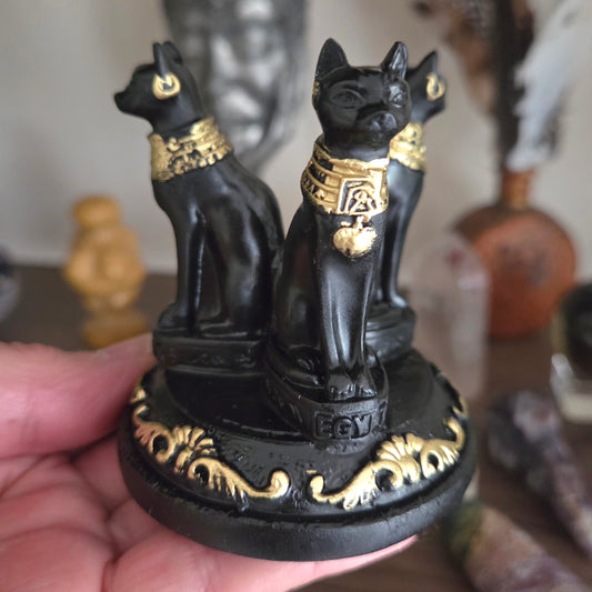 Sphinx Sphere Stand