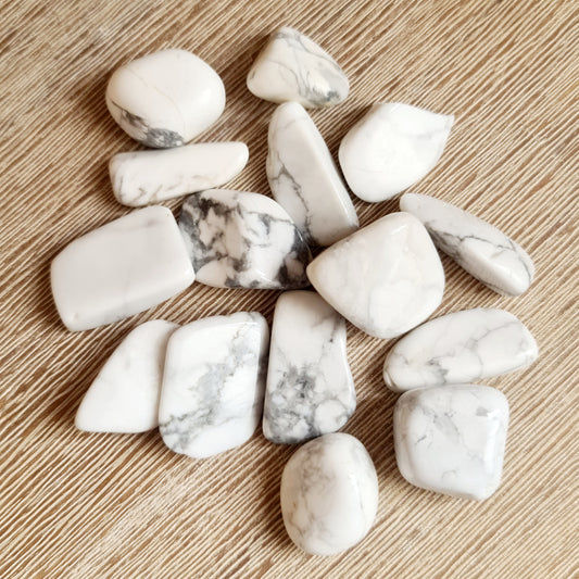 White Howlite Tumble - Medium