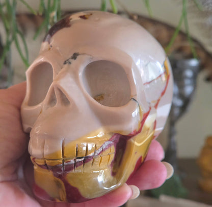 Mookaite Jasper Skull 820Gm