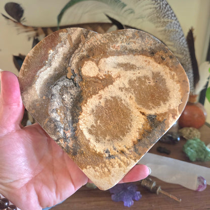 Aragonite Heart Dish