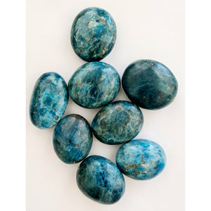 BLUE APATITE PALM STONE