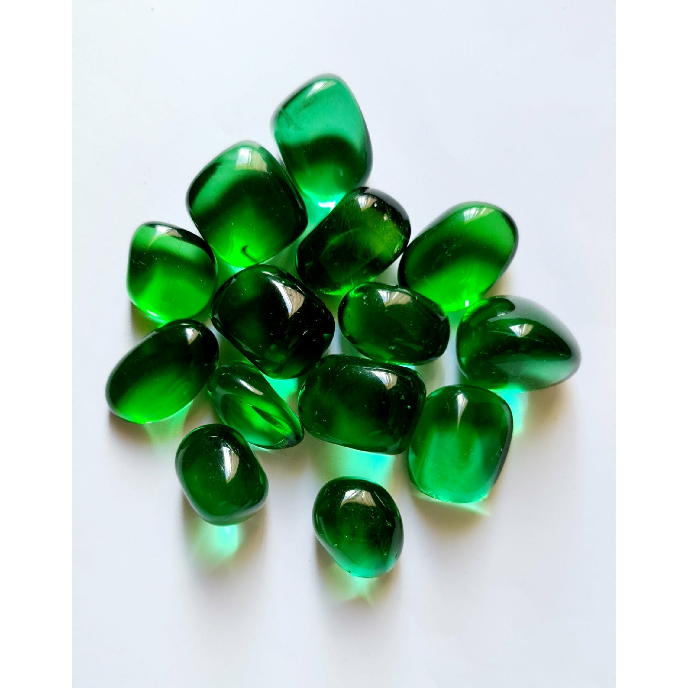 GREEN OBSIDIAN TUMBLES