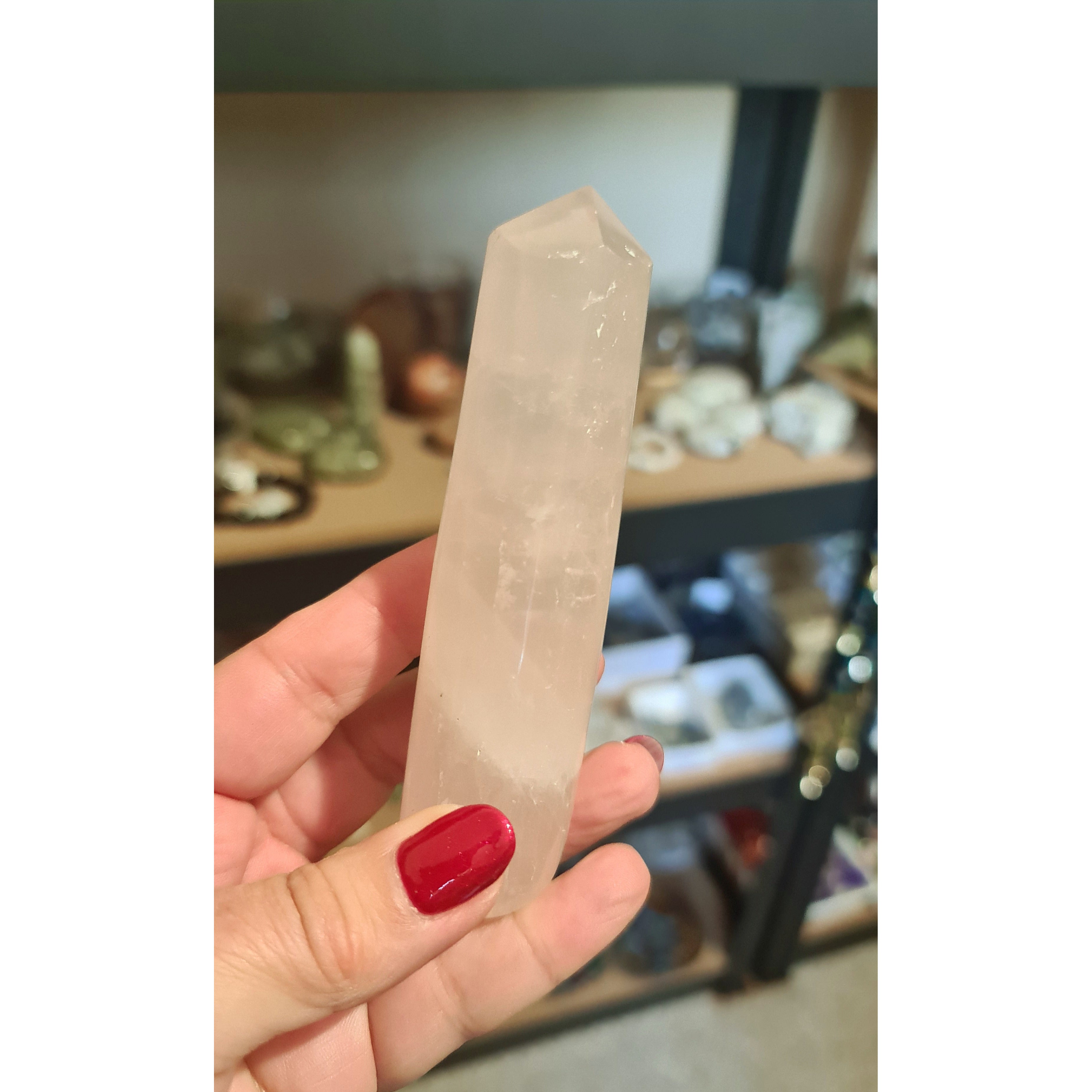 ROSE QUARTZ WAND
