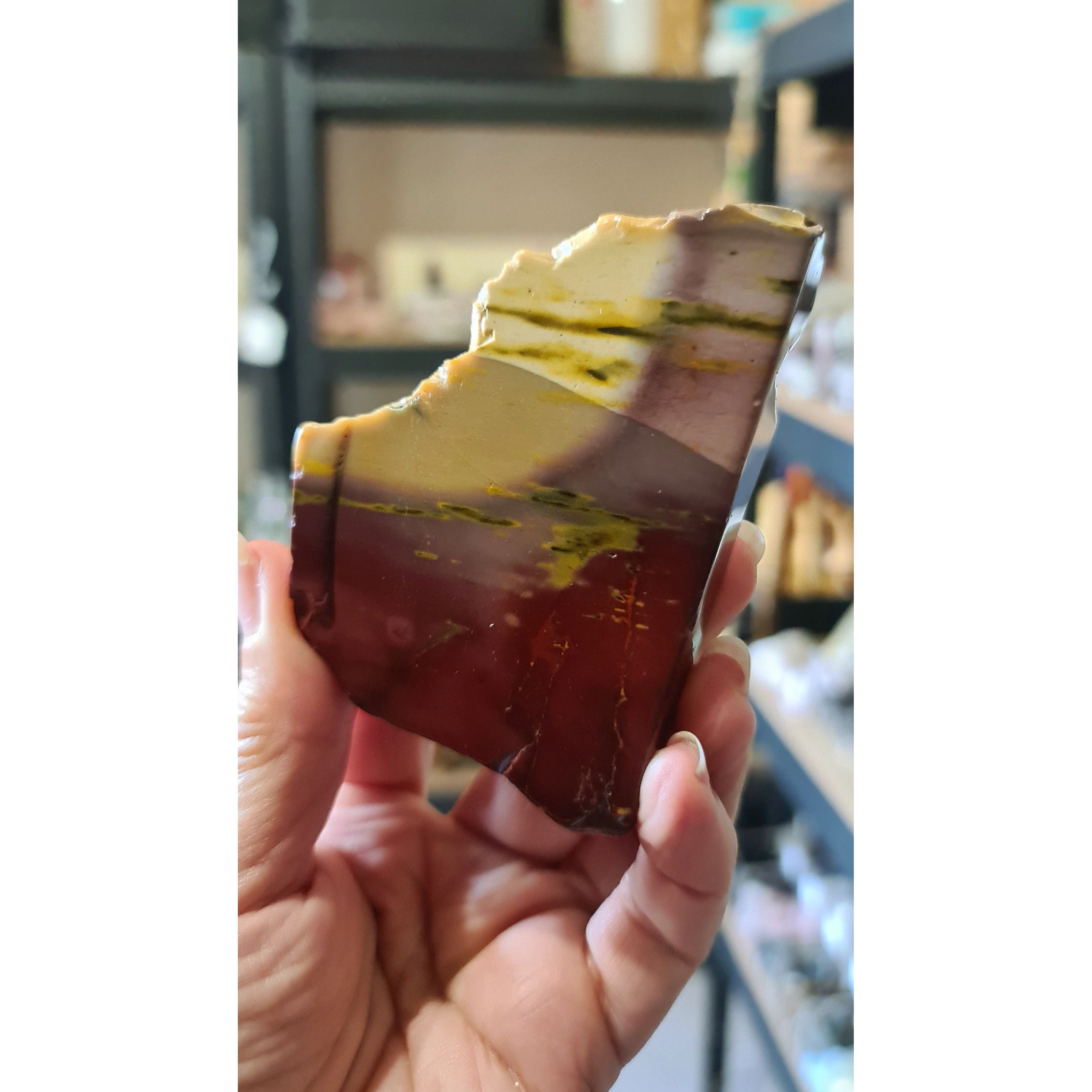 MOOKAITE SLICE