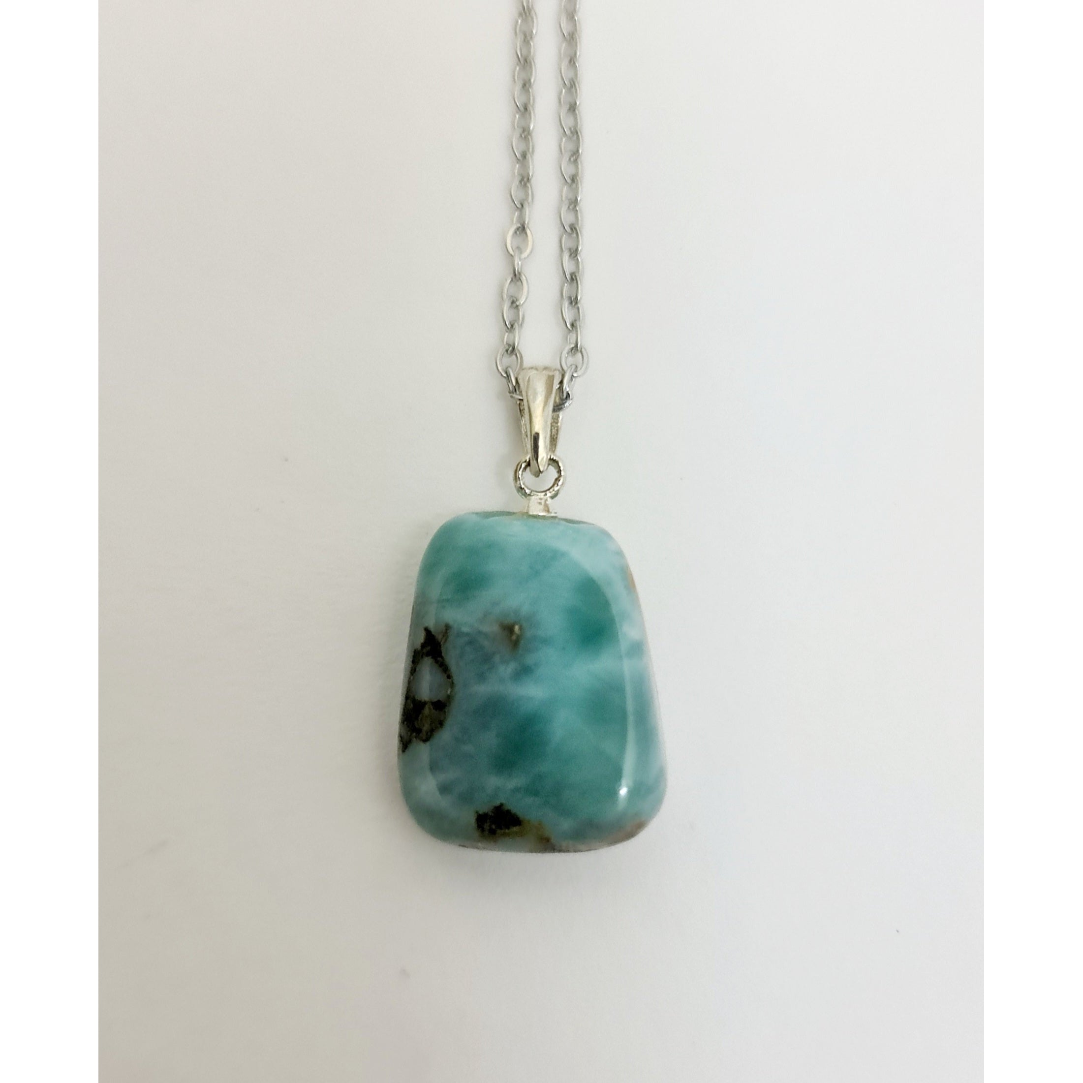 LARIMAR TUMBLE PENDANT