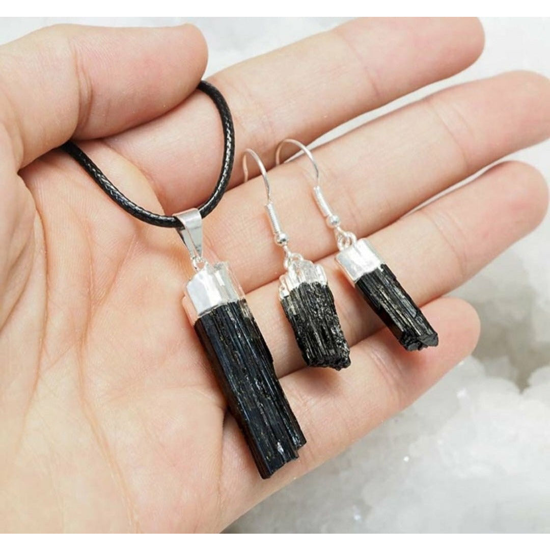 CRYSTAL NECKLACE & EARRING SETS