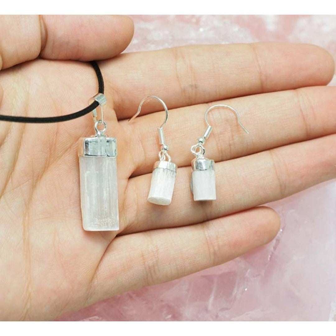 CRYSTAL NECKLACE & EARRING SETS